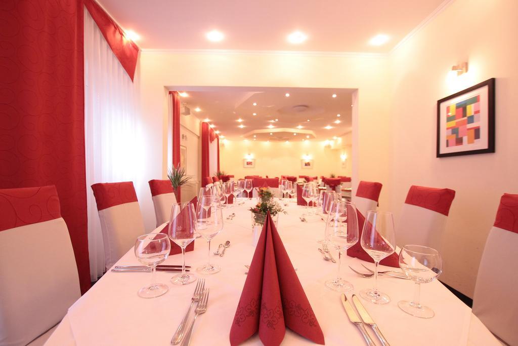 Ib Hotel Am Wallgraben Штутгарт Экстерьер фото